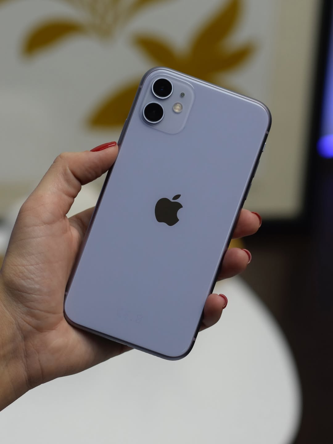 iPhone 11
